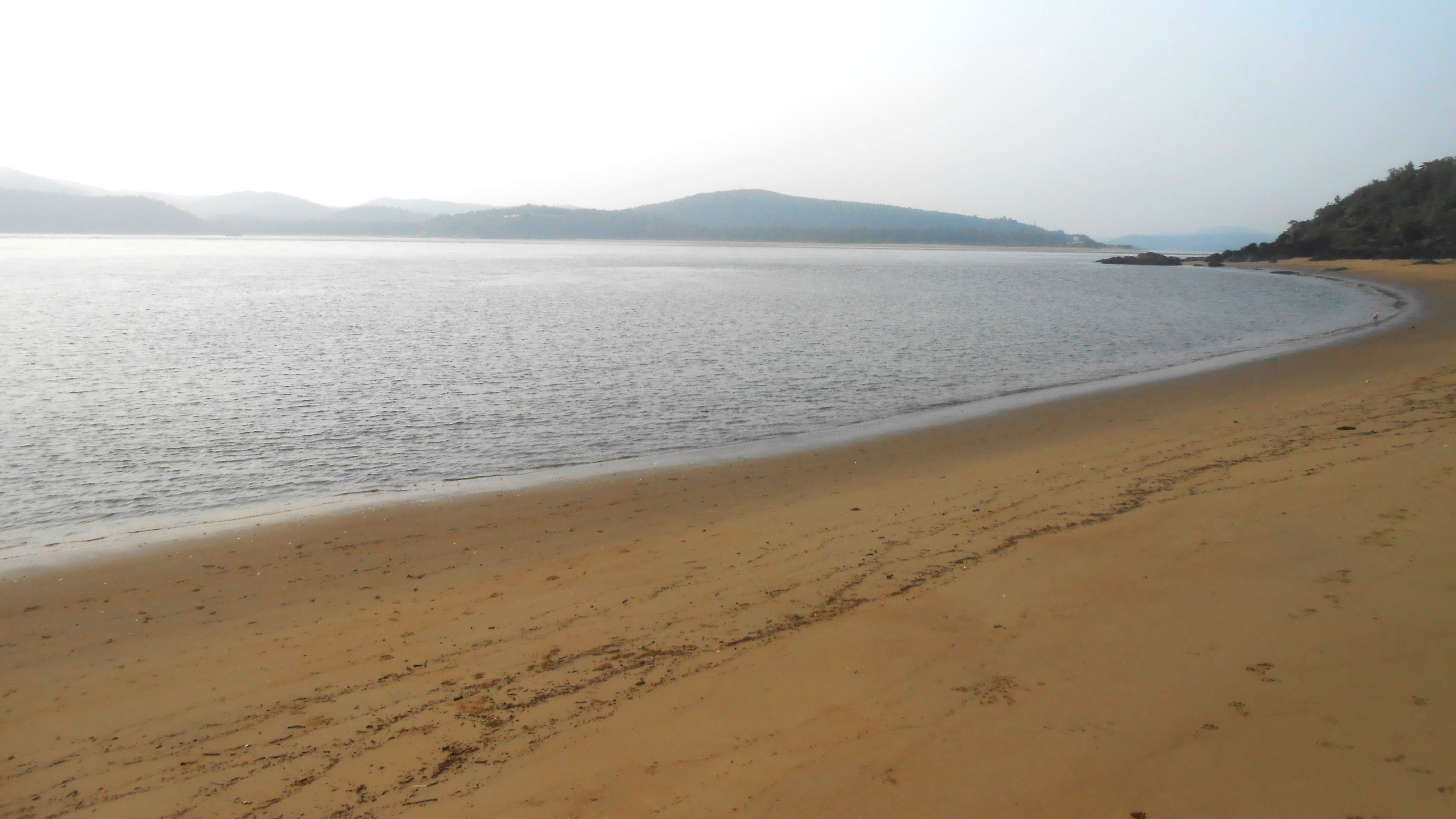 India's embayed beaches are vanishing due to a mix of climate change and human activity