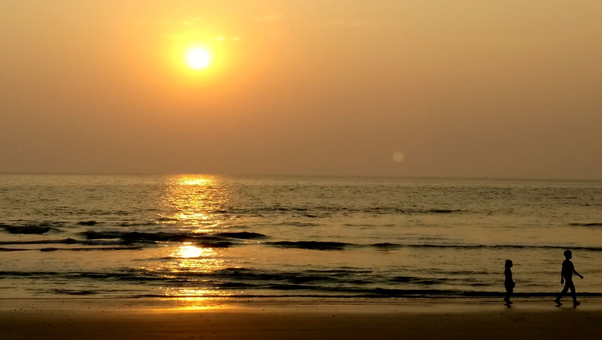 World Oceans Day: Think Blue To Go Green