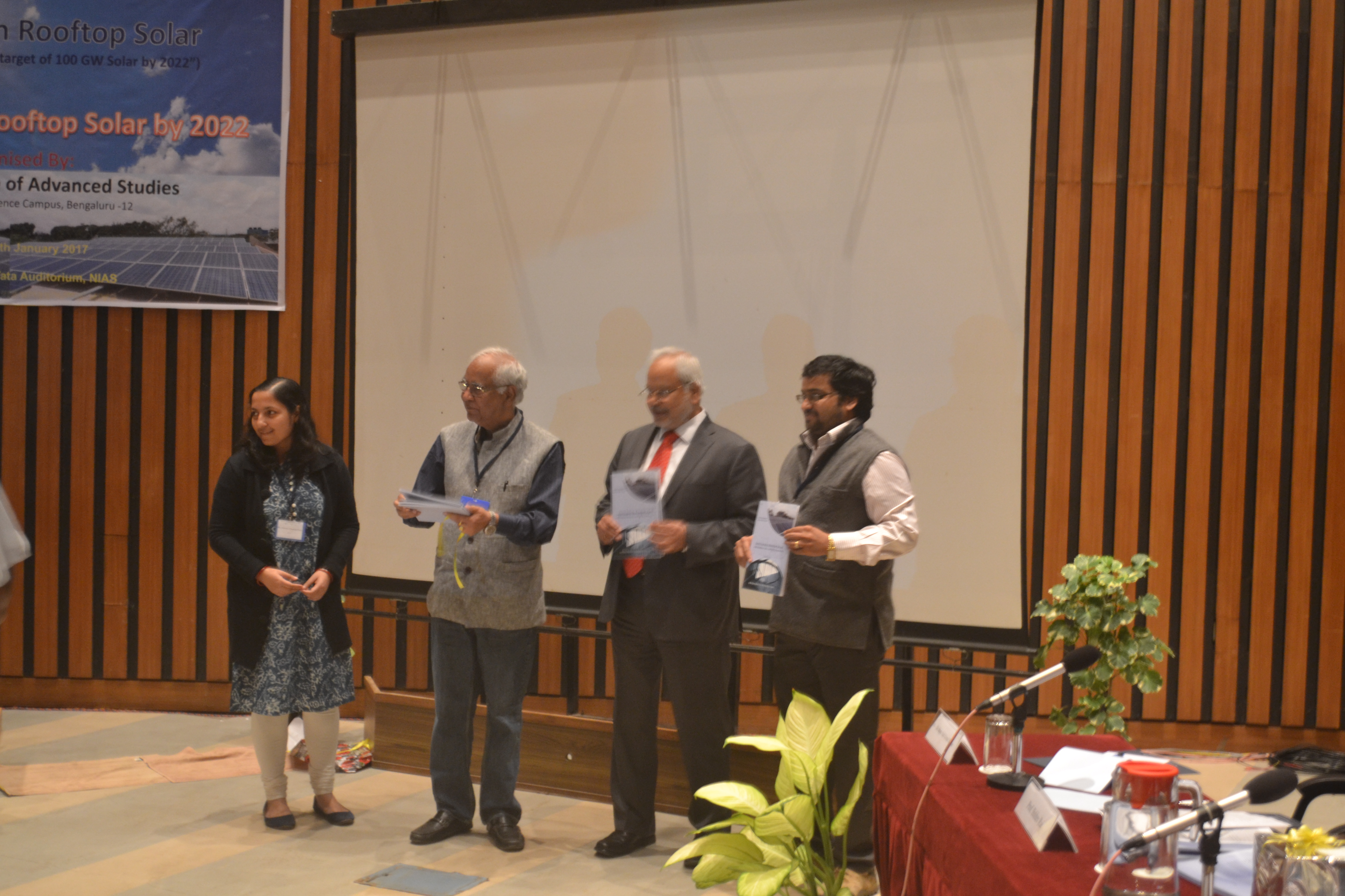 Powered by the Sun: Stakeholders discuss the way forward for solar rooftops